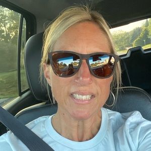 Meet your Posher, Lindsay